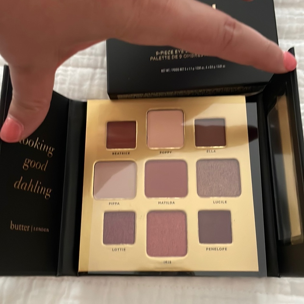 Band New Teddy Girl Eyeshadow Palette by Butter